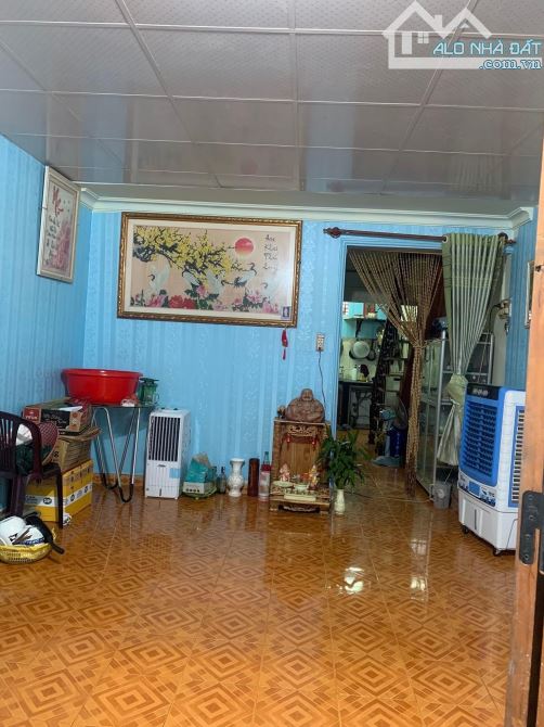 🏡 Nhà trung tâm phố Sư Vạn Hạnh mà giá rẻ bất ngờ!!!