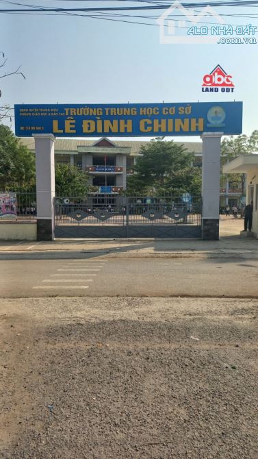 Bán căn nhà cấp 4  gần  công an xã  Hố Nai3  gần trường Lê Đình Chinh ,Xã Hố Nai  3 Trả