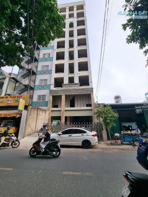 BÁN TOÀ NHÀ MẶT TIỀN (9.4X42)M 1 HẦM 10 TẦNG LẦU, CỘNG HOÀ , TÂN BÌNH