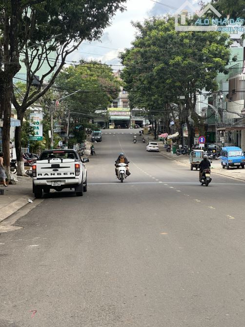 Cần bán đất mặt tiền Hoàng Văn Thụ, trung tâm thành phố Pleiku - 3