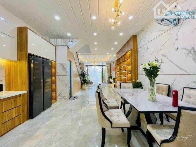 Siêu hiếm! Bán nhà Thanh Nhàn, 34m² x 5T, 50m ra phố, lô góc 3 thoáng, nhà đẹp ở - 1