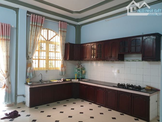 Bán nhà Bạch Đằng, P15, DTSD_153,9m2- 8,9 tỷ. - 1