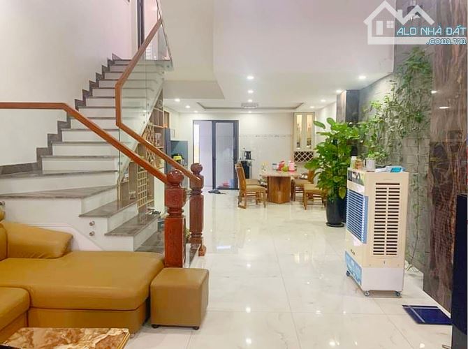🔥Nhà 3 tầng 3 MÊ gần Mặt tiền, gần Chợ ĐỐng ĐA – DT 66m2 – chỉ 3 tỷx - 1