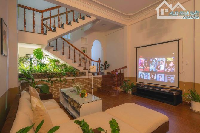 CÁCH 50M RA ĐƯỜNG CHÍNH NAM KÌ KHỞI NGHĨA NHÀ PHỐ 102M GIÁ 15 TỶ - 14