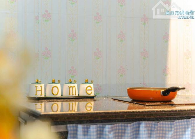 CÁCH 50M RA ĐƯỜNG CHÍNH NAM KÌ KHỞI NGHĨA NHÀ PHỐ 102M GIÁ 15 TỶ - 18