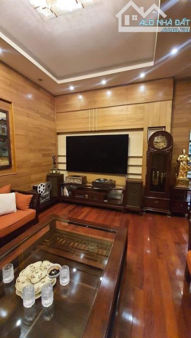 Đất mặt phố Nam Từ Liêm 208tr/m 220m2 Mt9m Vỉa hè 10m XÂY CAO FULL THỔ CƯ - 2