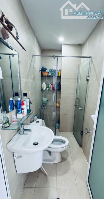 Bán nhà Trường Sa, P15, DTSD_170,8m2, 5 tầng, 5 PN, 6WC - 9,15 tỷ (thương lượng sâu) - 4