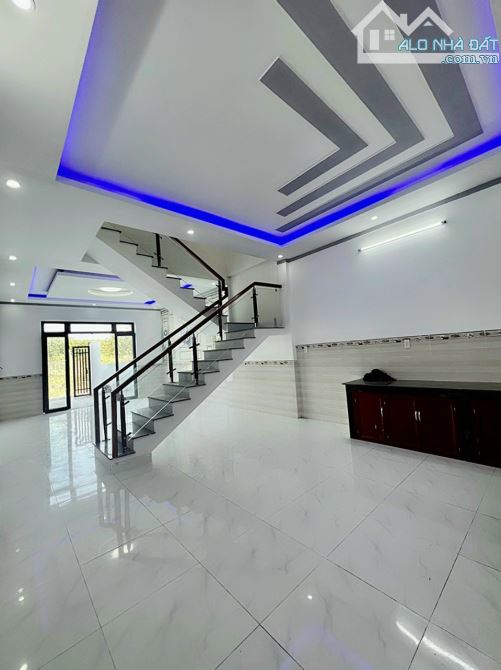Bán gấp nhà lầu giá rẻ như cho, thổ cư sổ riêng, cách cầu Bạch Đằng chỉ 500m - 5
