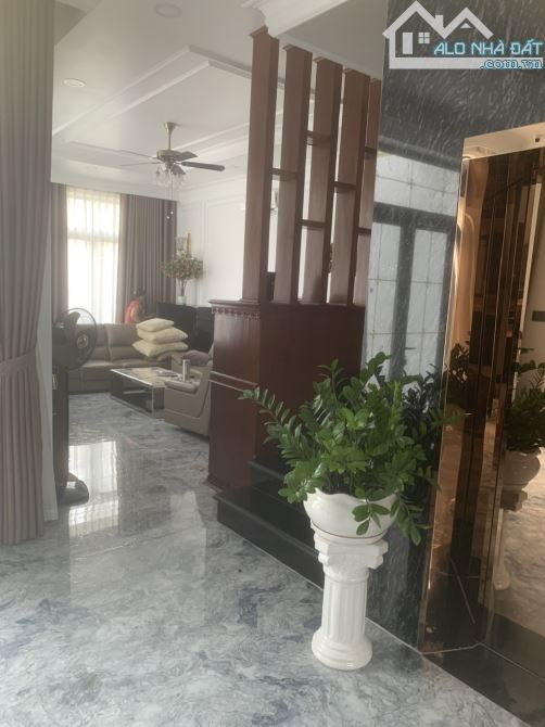 Bán nhà Quận 2 đường Lê Văn Thịnh gần chợ Cây Xoài TP Thủ Đức (192m2) 26 tỷ - 6