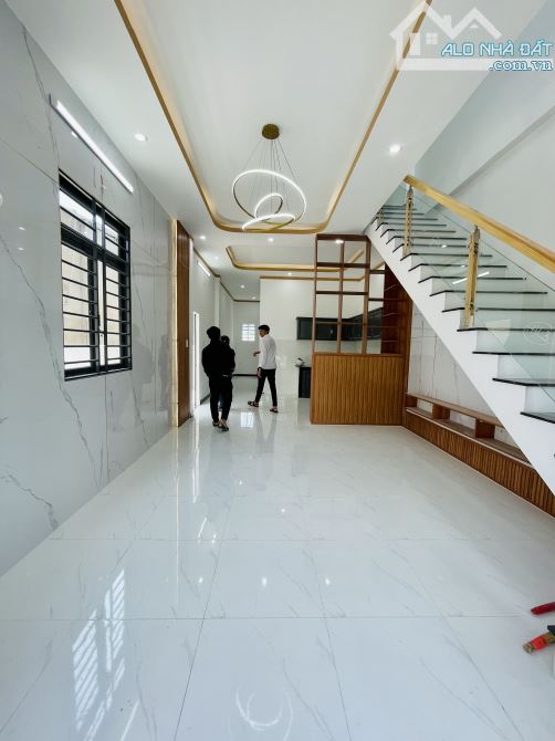 Bán gấp nhà lầu mới xây giáp Biên Hoà giá rẻ, thổ cư sổ riêng, gần chợ Changsin - 7