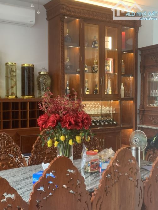 Bán nhà Quận 2 đường Lê Văn Thịnh gần chợ Cây Xoài TP Thủ Đức (192m2) 26 tỷ - 9
