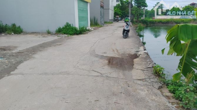 Hàng hiếm xã Bích Hoà! Dt 41m2 view hồ, đường 6m, gần QL21B, Vành đai 4