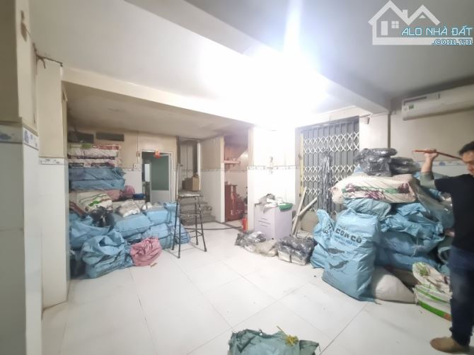 Bán nhà gần càu vượt Nguyễn Tri Phương, Quận 10, 70m2, nở hậu 8m, chỉ nhỉnh 6 tỷ