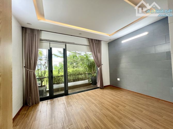 Bán nhà 4,5 tầng khu  Nam Hoà Xuân, gần Cầu Trung Lương, Ngũ Hành Sơn, giá rẻ 5,8 tỷ/110m2 - 10