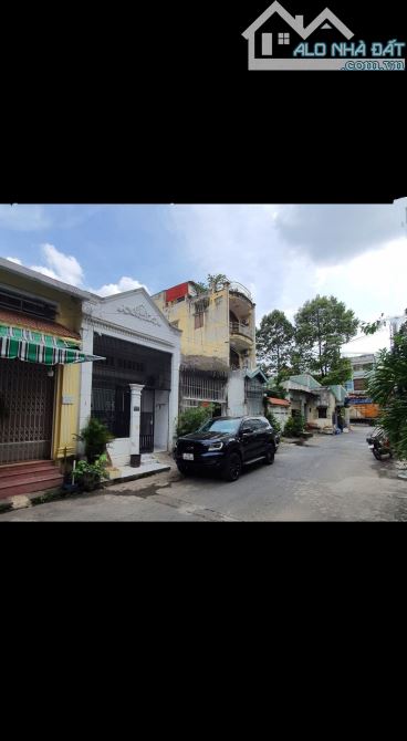 Cho thuê nhà hẻm xe Tải Lý Thường Kiệt, P7, Tân Bình - 1