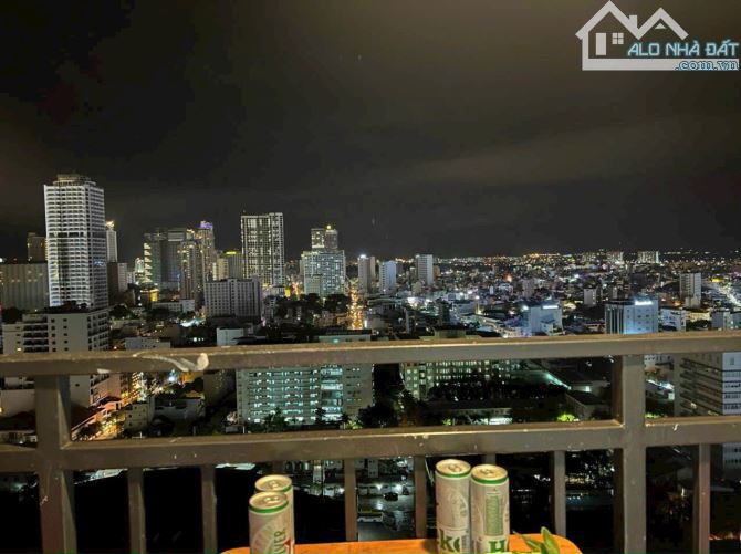 Cần bán căn hộ Dqua Phan Chu Trinh có nội thất, view biển, diện tích: 73m2 - 1