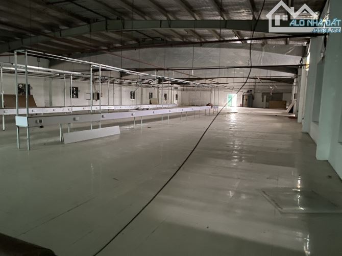 Cty cần cho thuê 2500 m2 xưởng thị trấn Khoái Châu, chỉ 55k/m2 - 2