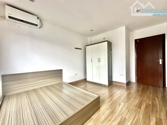 Cần Bán Gấp Căn Nhà Mới Đẹp ful Nội Thất Đa Sỹ30/33m2*5T Giá 5,1 Tỷ có thương lượng - 3