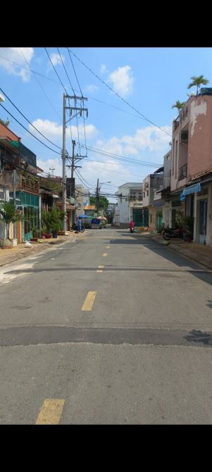 Khu Kiến Thiết - Hiệp Phú - Bán nhà mặt tiền đường 92m2- 2 tầng- chỉ 10,2 tỷ