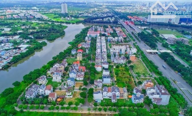 Lô đất vàng 5m x 20m - KDC Tham Lương Depot đường Dương Thị Giang, Phan Văn Hớn giá 7.6 tỷ