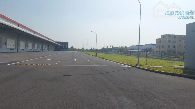 Cho thuê kho xưởng mới xây KCN Tân Đức,Long An kv:15.000m2,xd: 9.000m2