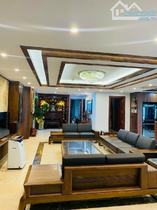 Bán Trung Cư Vip Nhất Hà Nội 309m2 Giá 16,8 Tỷ