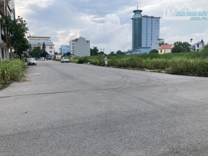 Siêu phẩm không chút lỗi lầm Đất phân lô cao cấp Phúc Lộc sau tòa Hoa Đăng - 1