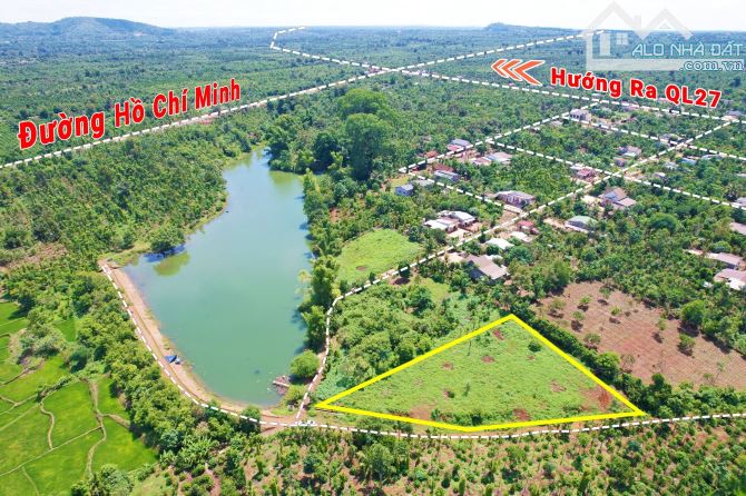 2,6 sào thổ cư 400m2 view hồ cách đường Hồ Chí Minh 300m xã Ea Tiêu Giá 2 Tỷ - 2