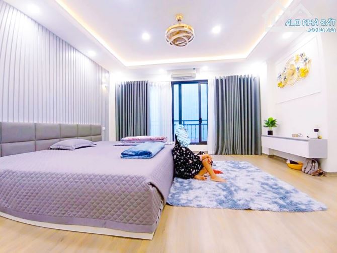 GẤP SIÊU PHẨM DÂN XÂY NGÃ TƯ SỞ  Nguyễn Ngọc Nại 50M2 🏠 NHÀ ĐẸP PHÂN LÔ - Ô TÔ 5M -  7 TẦ - 2