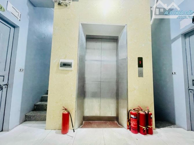 Bán căn hộ dịch vụ 109m2 có thang máy Xuân Phương, Nam Từ Liêm, dòng tiền 2 tỷ/năm - 7