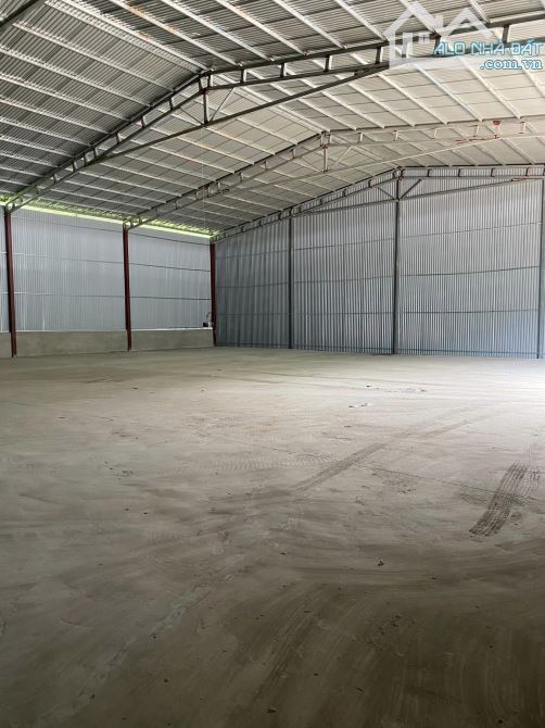 Cho thuê 3-400m2 kho chứa hàng trong Cụm Công Nghiệp Lại Yên, KM 8 Đại Lộ Thăng Long.