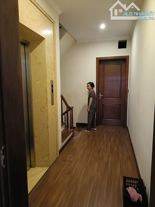 ĐẸP MẶT PHỐ XÃ ĐÀN 2THOÁNG GARA 2 ÔTÔ TRÁNH THANG MÁY KD ĐỈNH 97m2 6T SỔ ĐẸP 30 tỷ