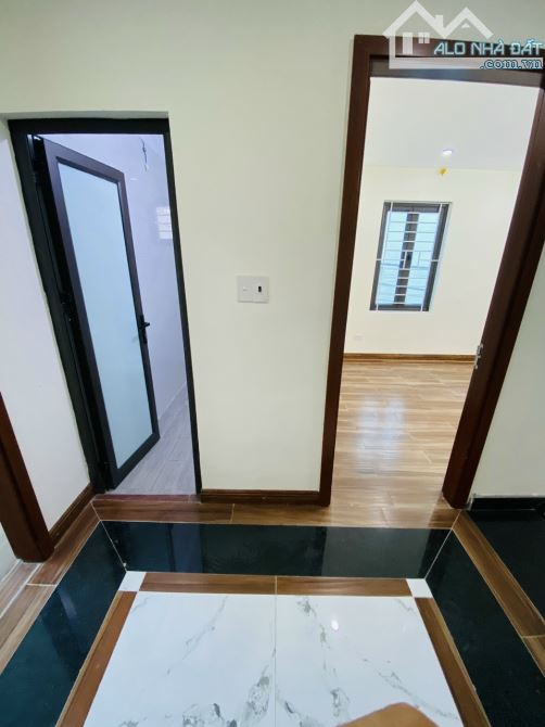 3,65 tỷ - nhà 5 tầng, oto cách 30m. Ngõ xe tải qua nhà.Gần ĐH Phenika, BV Nhi,KĐT ĐÔ NGHIA - 1