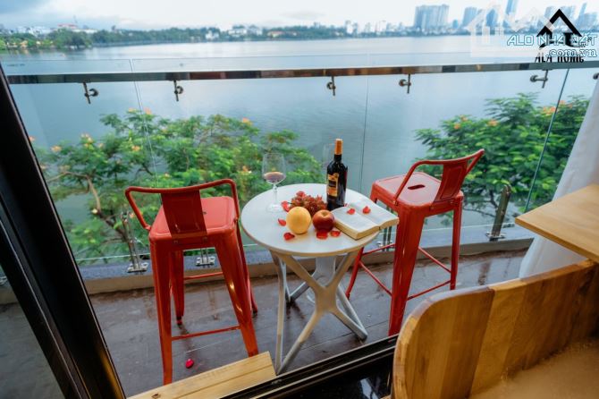 Cho Thuê CCMN Mặt Đường Vũ Miên Tây Hồ 80m2,1 Ngủ 1B Full Nội Thất Thang Máy View Hồ Tây - 1