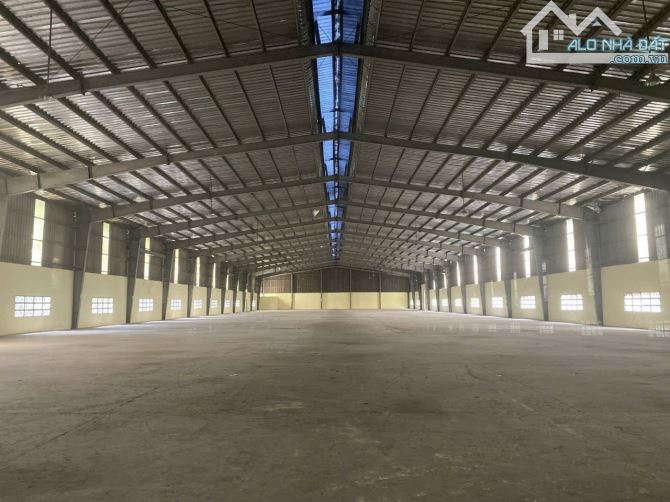 Cho thuê kho xưởng KCN Tân Đức,Đức Hòa, Long An dt xây dựng : 9.000m2 - 1