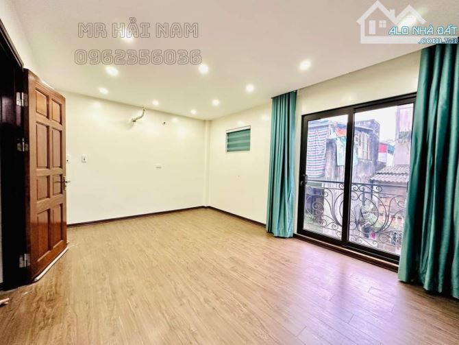 Bán nhà Phân lô Yên Lạc DT 38m2 x 5 tầng Ngõ Oto tránh Giá 7 tỷ - 1