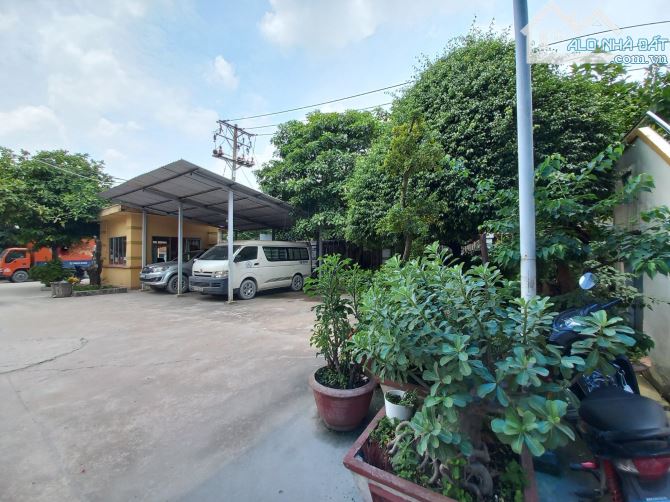 SIÊU KHO XƯỞNG 80M x 180M - KHU VỰC XƯỞNG SX - DÒNG TIỀN GẦN 18 TỶ/NĂM -TL - 2