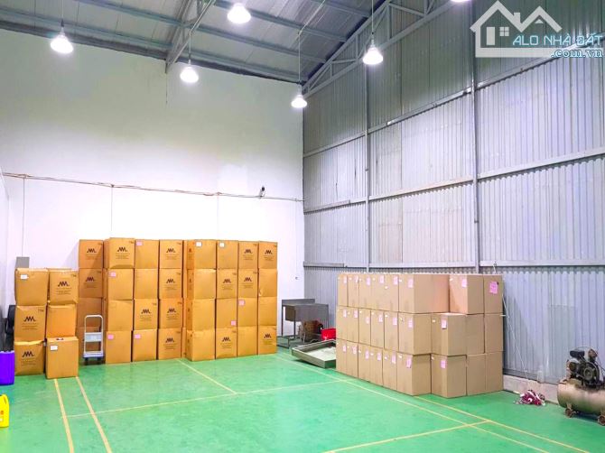 Nhà xưởng MT Võ Thị Thừa Q12, 1300m2, 10PN, 17m, Đ.10m, 1.2ty/n chỉ 3x tỷ - 2