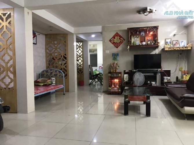 🏠 SÁT MẶT TIỀN QUỐC LỘ 50 -93M2 NHÀ 3T NGANG HƠN 5M -HXH -SỔ VUÔNG VỨC 💸 CHỈ 3.68T - 2