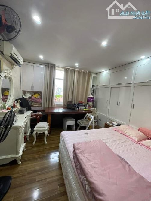 Bán gấp căn hộ chung cư N03 Trần Quý Kiên, tặng FULL nội thất siêu đẹp, 80m² giá 4 tỷ. - 3