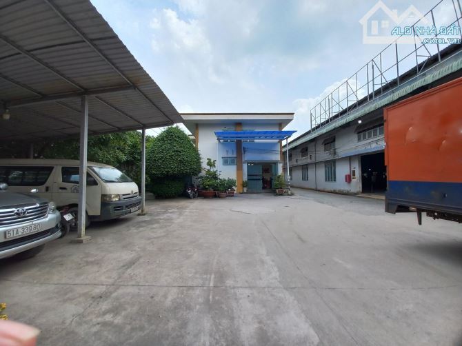 SIÊU KHO XƯỞNG 80M x 180M - KHU VỰC XƯỞNG SX - DÒNG TIỀN GẦN 18 TỶ/NĂM -TL - 4