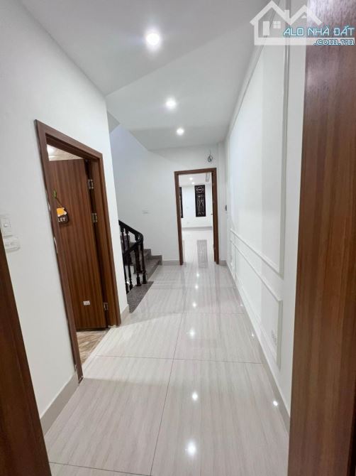 MẶT PHỐ ĐƯỜNG ĐÔI NGUYỄN KHUYẾN VĂN QUÁN VỈA HÈ KINH DOANH TRUNG TÂM ANH NGỮ 110m 33 TỶ - 3