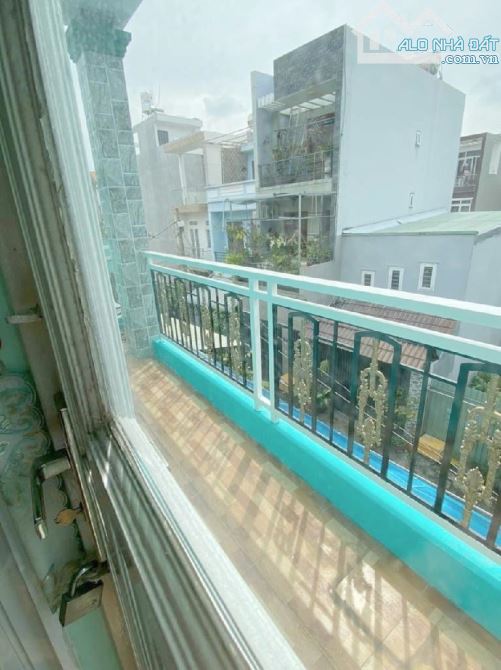 NHÀ ĐẸP, Ở NGAY - DT 73,2 M2 x 3T BTCT KIÊN CỐ - Ô TÔ VÀO NHÀ. - 5