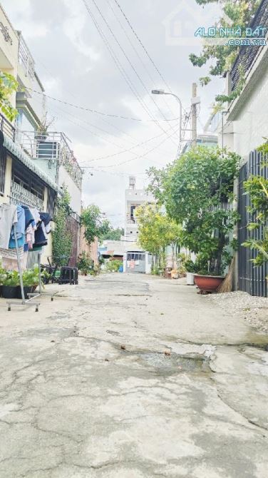 NHÀ ĐẸP, Ở NGAY - DT 73,2 M2 x 3T BTCT KIÊN CỐ - Ô TÔ VÀO NHÀ. - 6