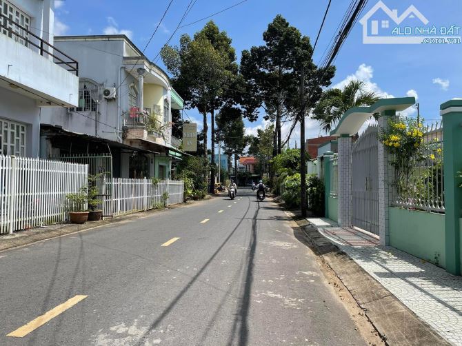 Mặt tiền Nguyễn Hoà Luông đoạn sát bên trường Lý Tự Trọng tương lại