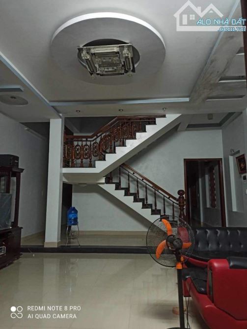 Bán Nhà 3 Tầng Kiệt Nguyễn Sinh Cung. Thích hợp làm Homestay, Nhà nghỉ,...