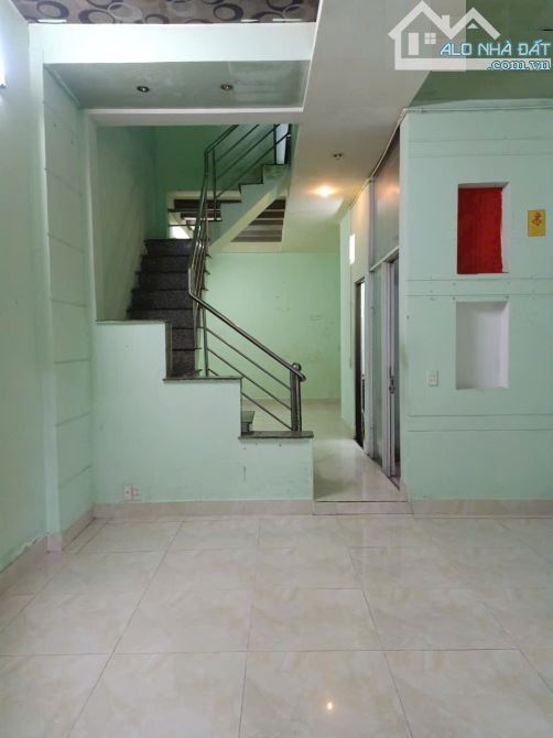 Nhà lầu đúc, 5mx16m, 2 phòng ngủ, 2 toilet, hẻm xe hơi, Nguyễn Thị Kiểu, giá 6 triệu - 3