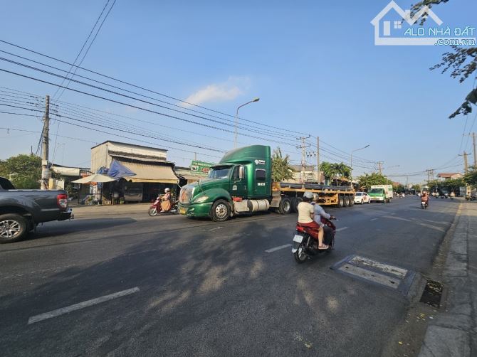 🆘 Nhà mặt tiền kinh doanh Vip đường  ĐT743B, P. Tân Đông Hiệp, Tp. Dĩ An - 1