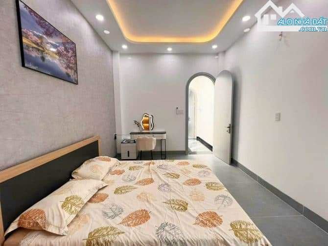 Chú Khanh thua lỗ chứng khoán bán nhà Đ.Đỗ Thị Lời,P.11,Quận 3 - DT:38,5m2, Giá:2tỷ450.SHR - 1