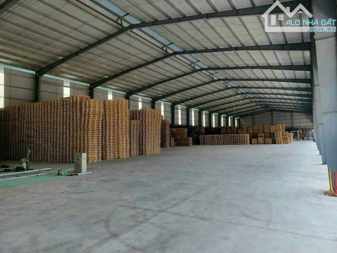 cho thuê 3000m kho xưởng mặt tiền nguyễn văn bứa - 1